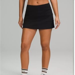 Pace Rival black Lululemon skirt